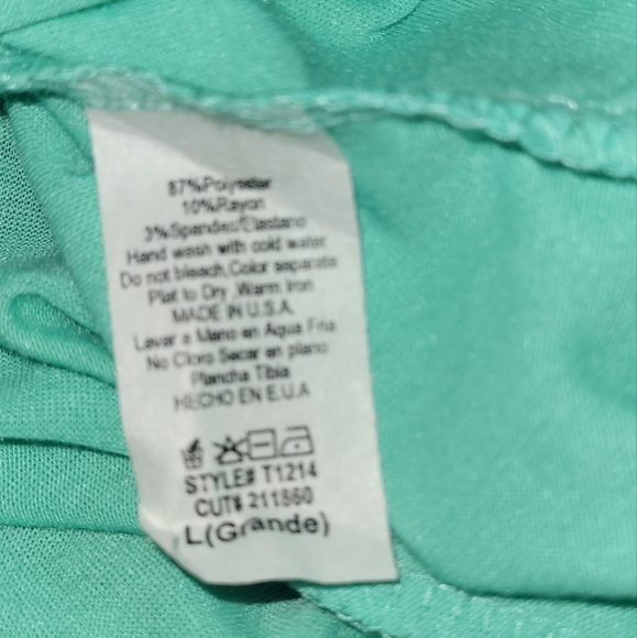 NWT - WOMEN'S ANNABELLE JEANS JEWELS AND JESUS BOUTIQUE SHIRT - Picture 3 of 4